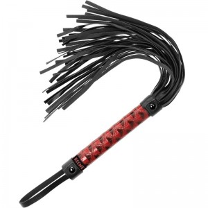 Flogger in finta pelle di BEGME RED EDITION
